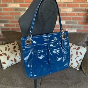 *SOLD* Coach handbag